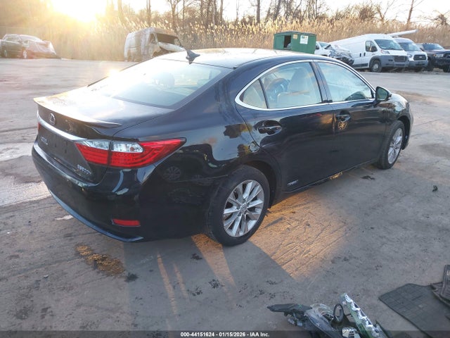 2013 LEXUS ES 300H JTHBW1GG9D2011894 Photo 3