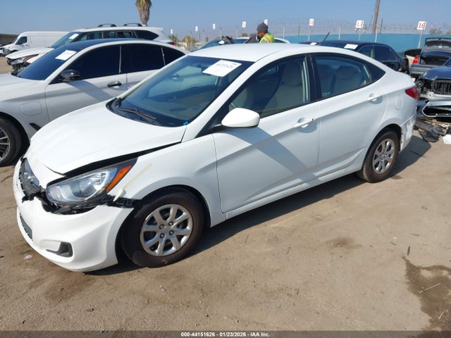 Hyundai ACCENT GLS 2014 KMHCT4AE7EU701765 Image 2