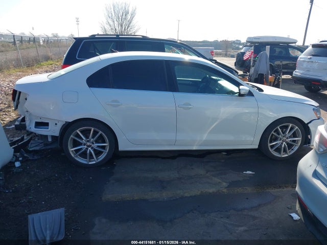 Продаж на аукціоні авто 2017 Volkswagen Jetta 1.4t Se, vin: 3VWDB7AJ6HM353828, номер лоту: 44151681