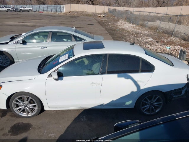 Продаж на аукціоні авто 2017 Volkswagen Jetta 1.4t Se, vin: 3VWDB7AJ6HM353828, номер лоту: 44151681