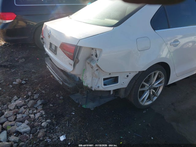Продаж на аукціоні авто 2017 Volkswagen Jetta 1.4t Se, vin: 3VWDB7AJ6HM353828, номер лоту: 44151681