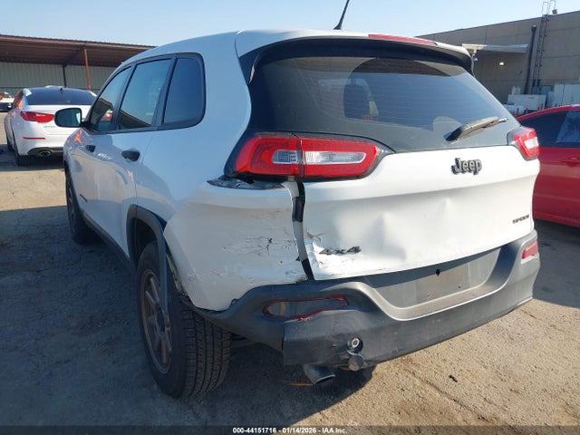 1C4PJMAB5FW755167 Jeep Cherokee Sport