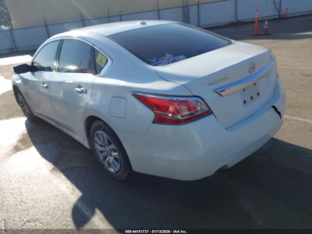2015 NISSAN ALTIMA 1N4AL3AP9FN344100 Photo 2