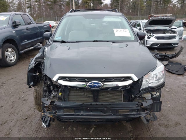 Subaru Forester 2.5i Premium 2017 JF2SJAEC3HH556011 Image 13