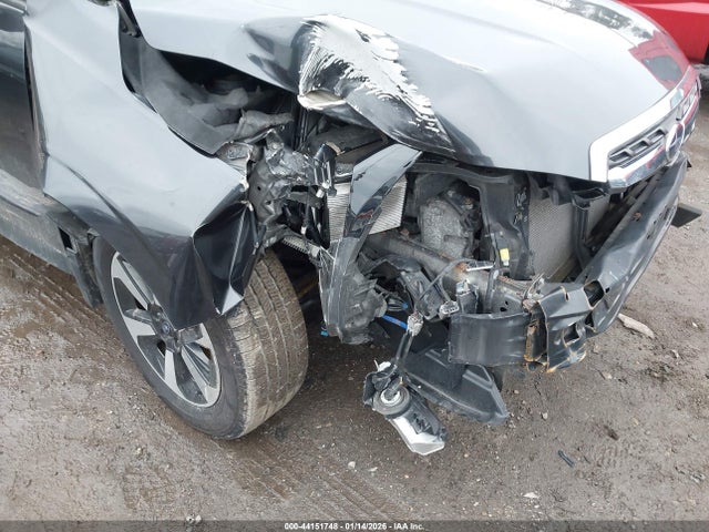 Subaru Forester 2.5i Premium 2017 JF2SJAEC3HH556011 Image 6