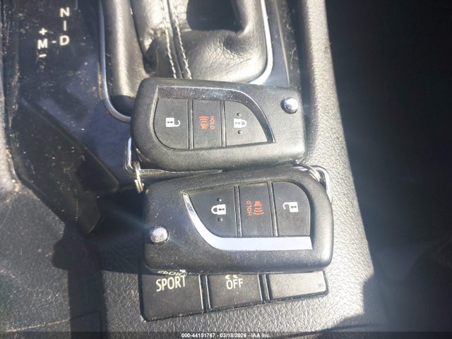 JTNKARJE7JJ564160 Toyota COROLLA IM