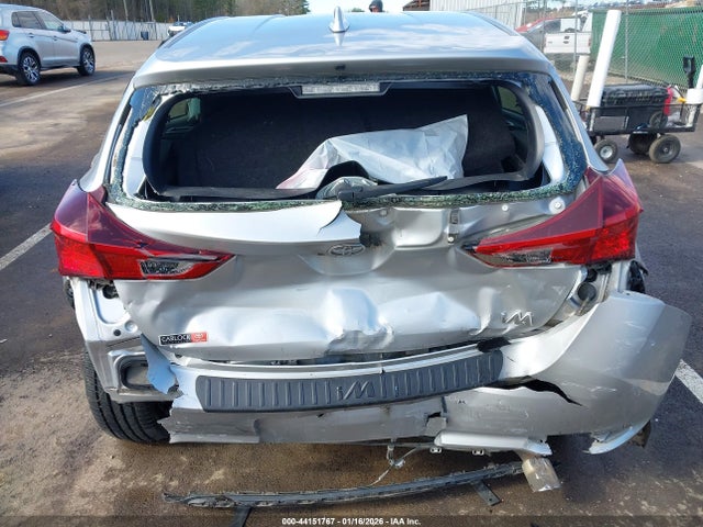 JTNKARJE7JJ564160 Toyota COROLLA IM
