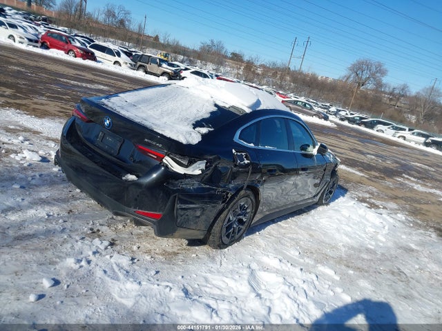 WBY83FB05RFR94616 BMW I4 Gran Coupe Xdrive40
