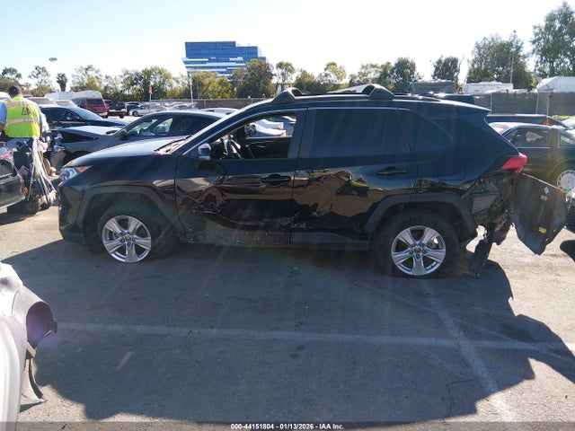 Toyota Rav4 Xle 2021 2T3P1RFV8MW211225 Image 14