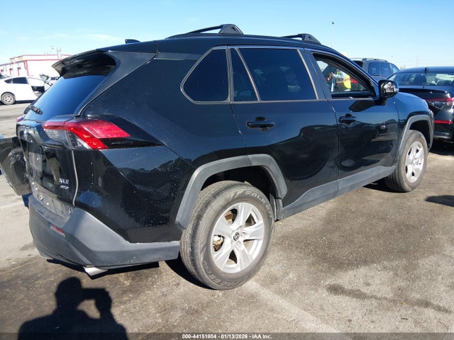 Toyota Rav4 Xle 2021 2T3P1RFV8MW211225 Image 4