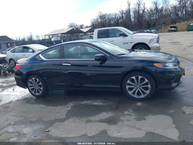 Продаж на аукціоні авто 2015 Honda Accord Ex-l V-6, vin: 1HGCT2B84FA007900, номер лоту: 44151863
