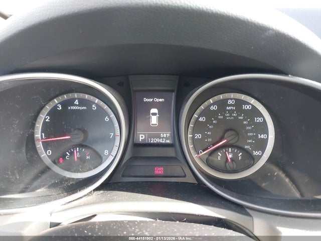 5XYZTDLB1FG261028 Hyundai Santa Fe Sport 2.4l