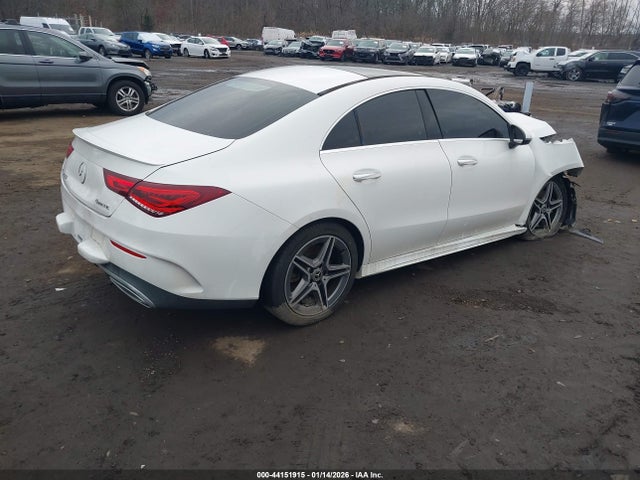 2022 MERCEDES-BENZ CLA 250 COUPE W1K5J4HBXNN249325 Photo 3