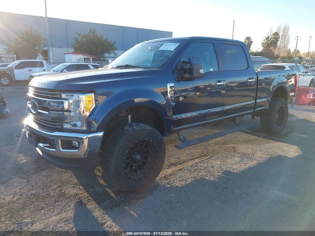 Ford F-250 Lariat 2017 1FT7W2BT1HEC09679 Image 2