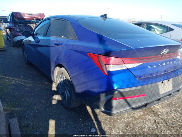 KMHLM4DG4RU672810 Hyundai ELANTRA SEL