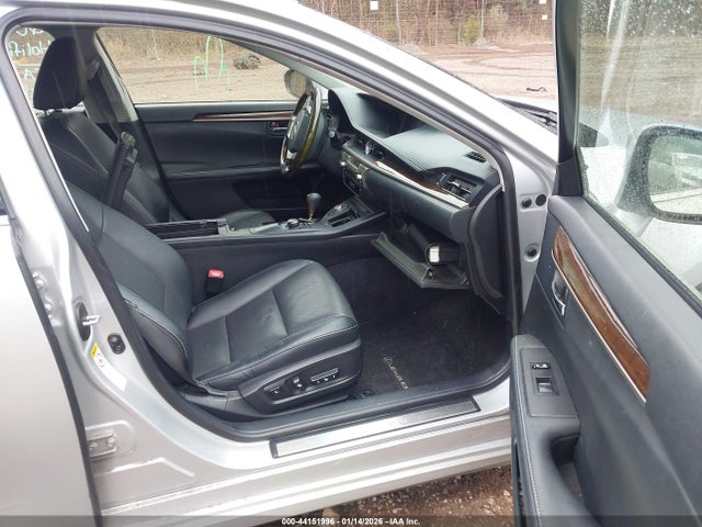 44151996 :رقم المزاد ، JTHBK1GG6E2139779 vin ، 2014 Lexus Es 350 مزاد بيع