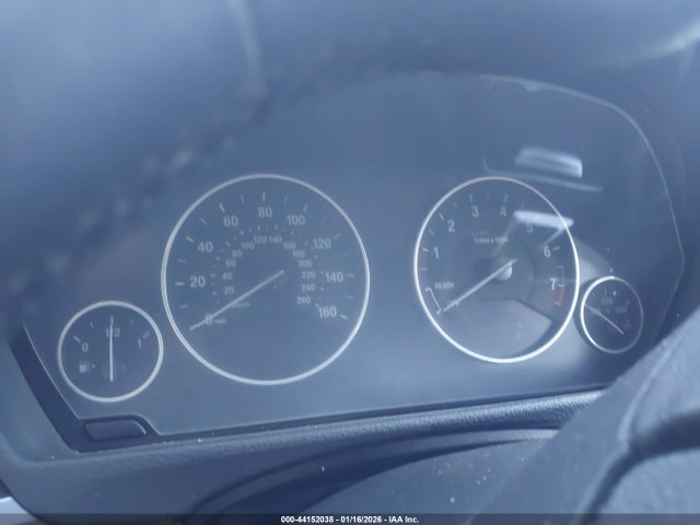 2014 Bmw 328i მანქანა იყიდება აუქციონზე, vin: WBA3A5G50ENP32872, აუქციონის ნომერი: 44152038