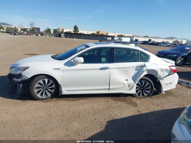 JHMCR6F73HC009651 Honda Accord Hybrid Touring
