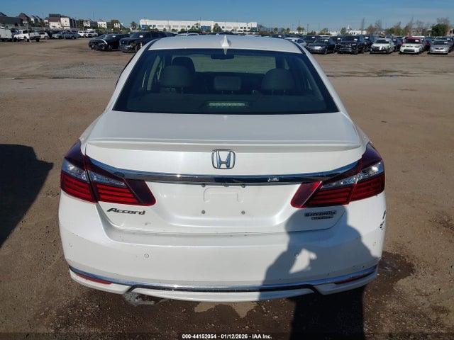 JHMCR6F73HC009651 Honda Accord Hybrid Touring