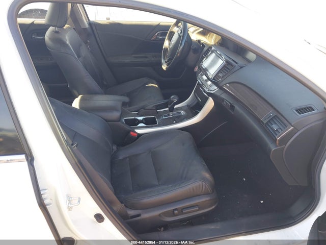 JHMCR6F73HC009651 Honda Accord Hybrid Touring