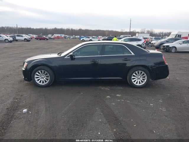 Aukcja sprzedaży 2014 Chrysler 300, vin: 2C3CCAAG9EH375687, numer aukcji: 44152073