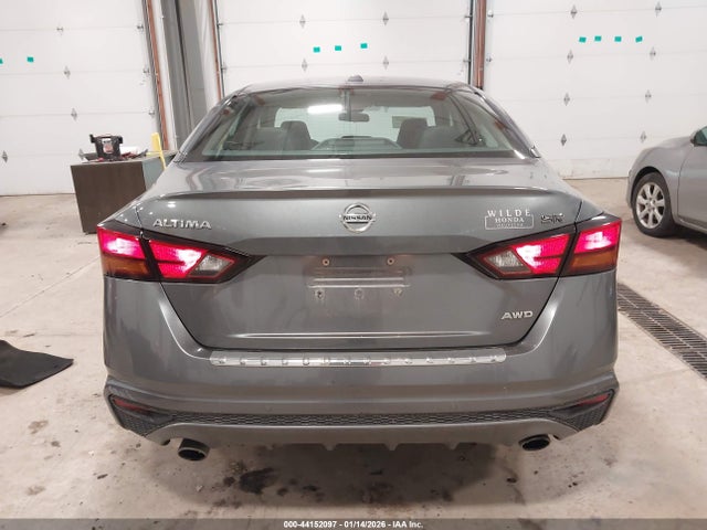 1N4BL4CW8LC101318 Nissan Altima Sr Intelligent Awd