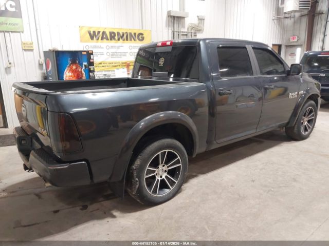 2013 RAM 1500 1C6RR7MTXDS551953 Photo 3