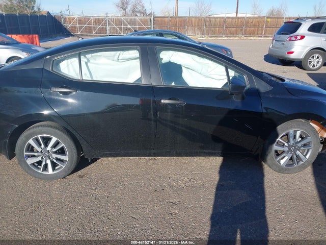 44152147 :رقم المزاد ، 3N1CN8DV4RL895000 vin ، 2024 Nissan Versa 1.6 S مزاد بيع