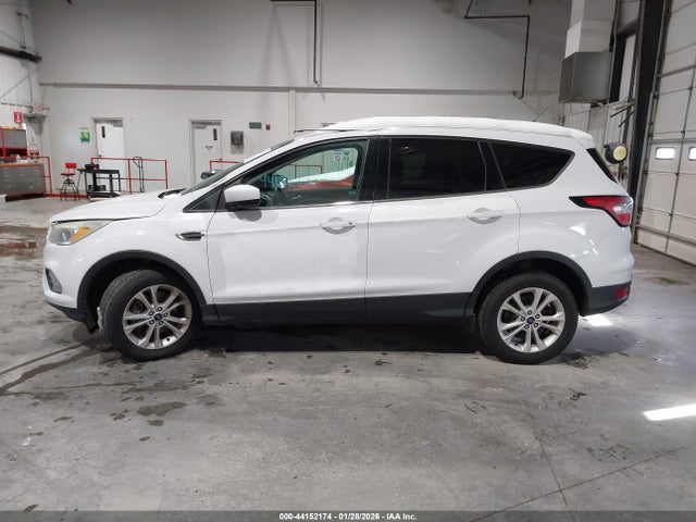 1FMCU9GD5HUC25108 Ford ESCAPE SE