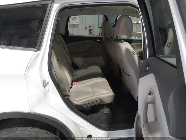 1FMCU9GD5HUC25108 Ford ESCAPE SE