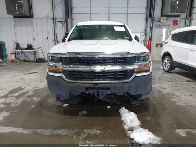 1GCRCNEH4JZ335883 Chevrolet Silverado 1500 Wt