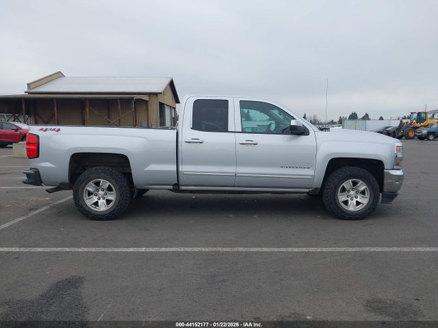 1GCVKREC0JZ109773 Chevrolet Silverado 1500 1lt