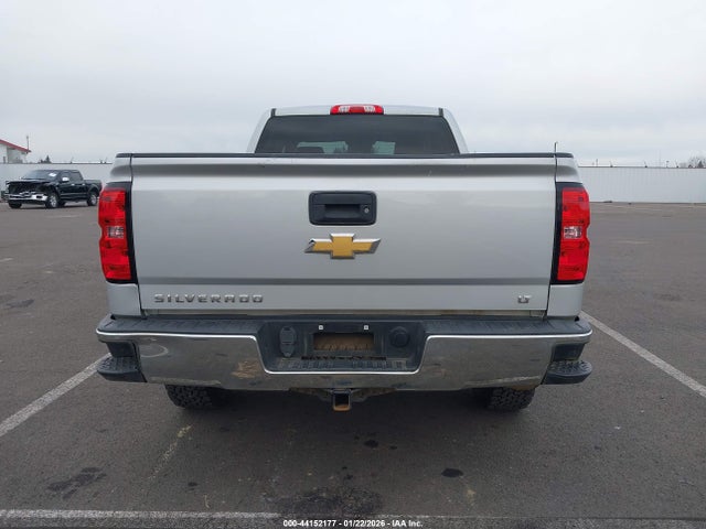 1GCVKREC0JZ109773 Chevrolet Silverado 1500 1lt