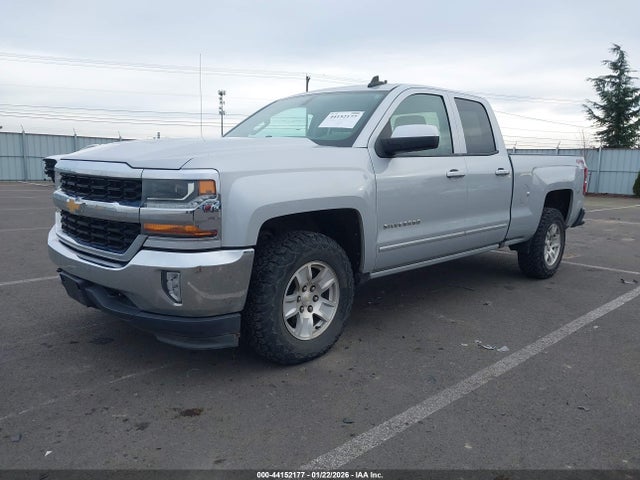 1GCVKREC0JZ109773 Chevrolet Silverado 1500 1lt