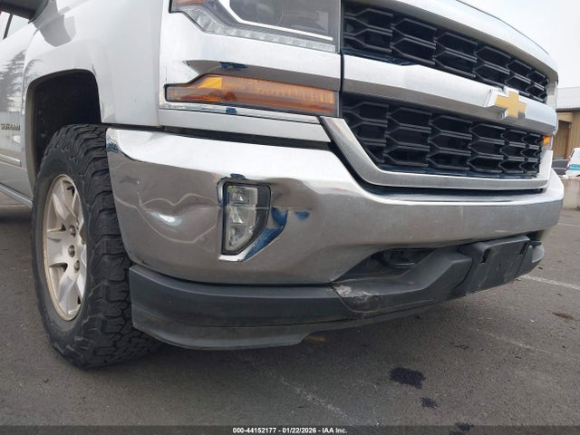 1GCVKREC0JZ109773 Chevrolet Silverado 1500 1lt