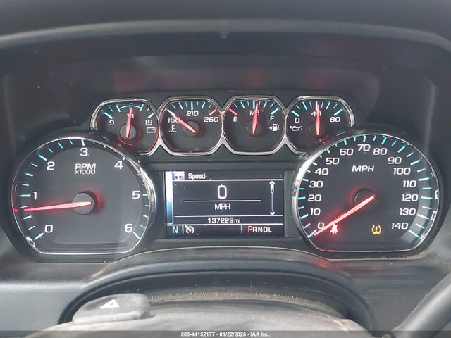 1GCVKREC0JZ109773 Chevrolet Silverado 1500 1lt
