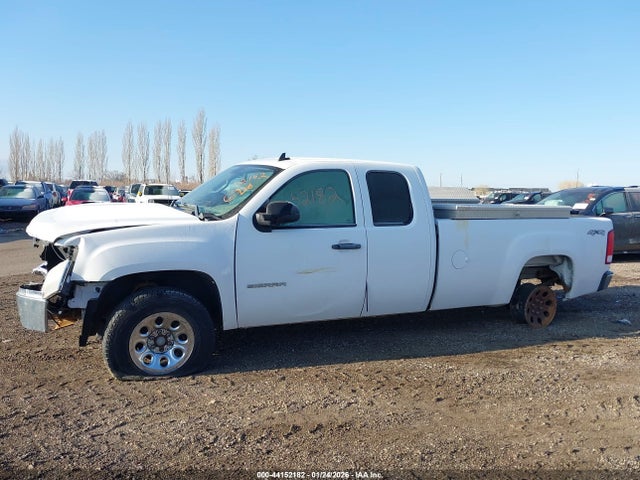 44152182 :رقم المزاد ، 1GTR2TE09BZ395841 vin ، 2011 Gmc Sierra 1500 Work Truck مزاد بيع