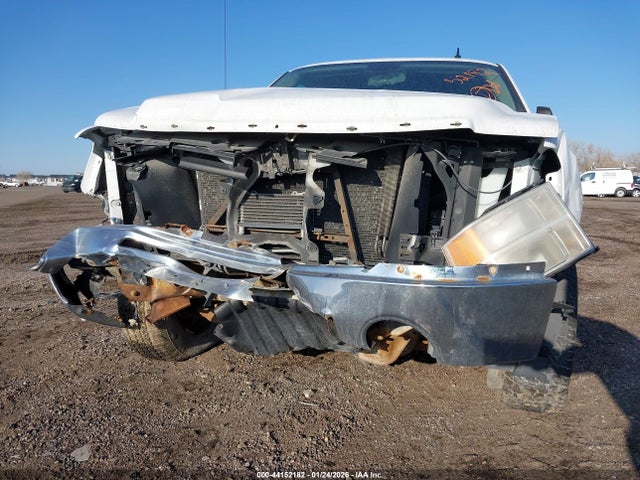 44152182 :رقم المزاد ، 1GTR2TE09BZ395841 vin ، 2011 Gmc Sierra 1500 Work Truck مزاد بيع
