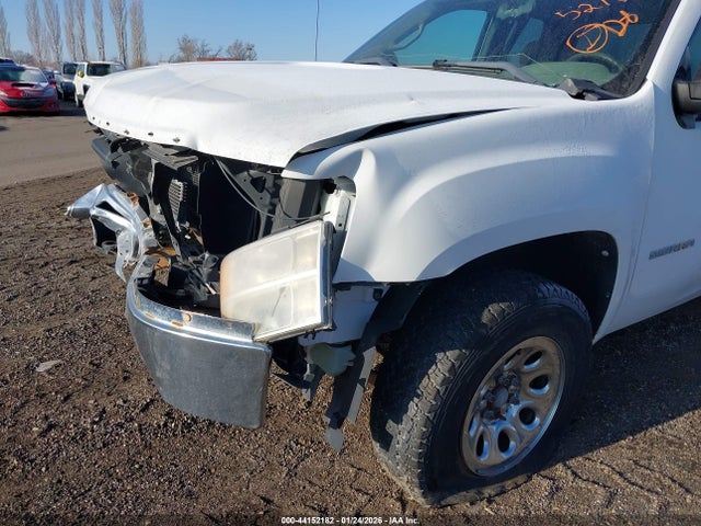 44152182 :رقم المزاد ، 1GTR2TE09BZ395841 vin ، 2011 Gmc Sierra 1500 Work Truck مزاد بيع