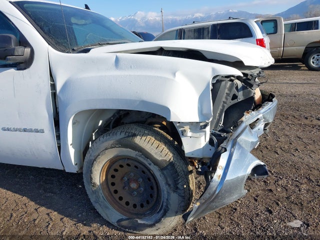 44152182 :رقم المزاد ، 1GTR2TE09BZ395841 vin ، 2011 Gmc Sierra 1500 Work Truck مزاد بيع