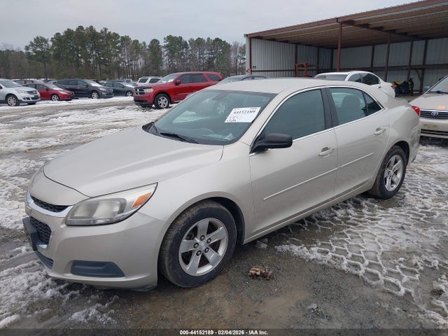 Chevrolet MALIBU LS 2015 1G11B5SL6FF352775 Image 2