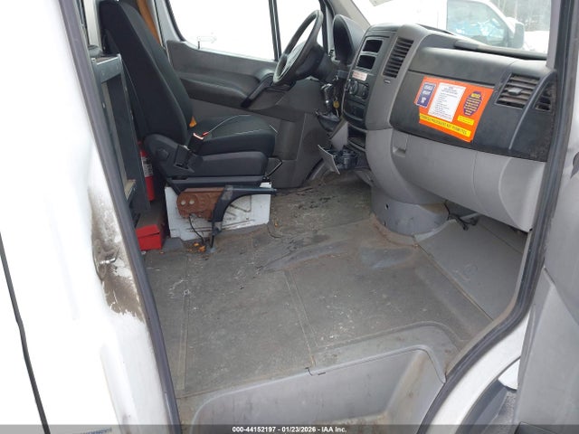 Mercedes-Benz Sprinter 2500 High Roof 2014 WD3PE8DE0E5822953 Image 5