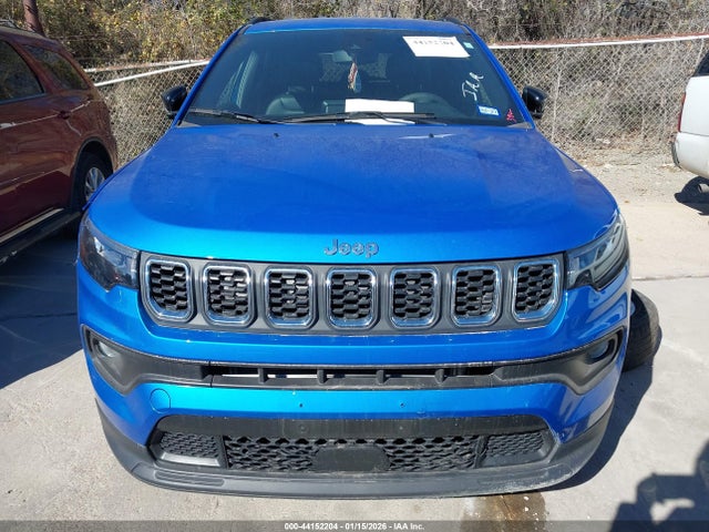 Jeep Compass Latitude 4x4 2025 3C4NJDBN5ST561741 Image 11