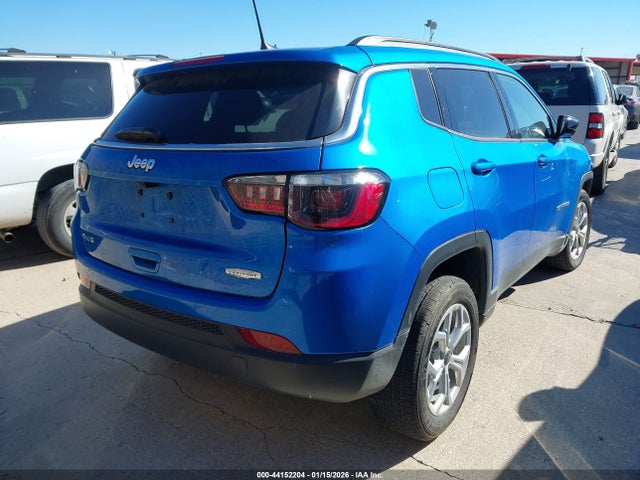 Jeep Compass Latitude 4x4 2025 3C4NJDBN5ST561741 Image 4