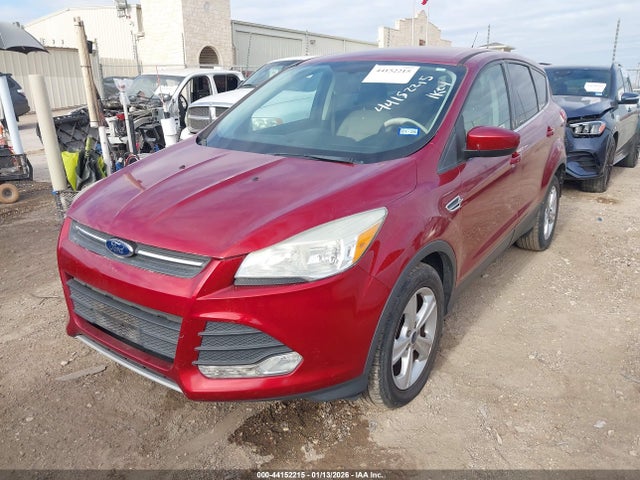 1FMCU0GX7FUC35190 Ford ESCAPE SE