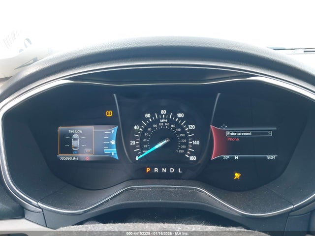 3FA6P0H70HR392972 Ford FUSION SE