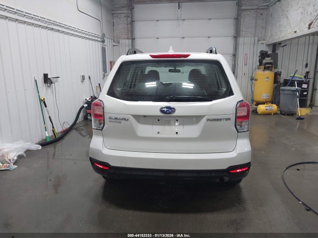 JF2SJABC2JH477097 Subaru Forester 2.5i