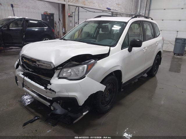 JF2SJABC2JH477097 Subaru Forester 2.5i