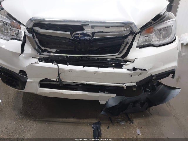 JF2SJABC2JH477097 Subaru Forester 2.5i