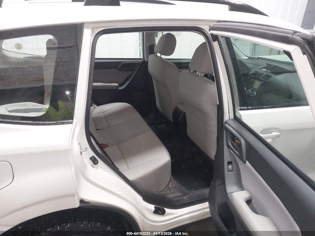 JF2SJABC2JH477097 Subaru Forester 2.5i